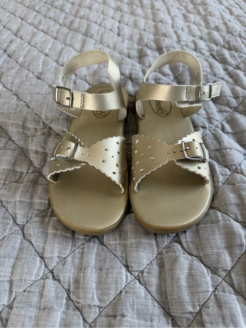 FootMates Metallic Cream Toddler Sandals with Velcro strap
